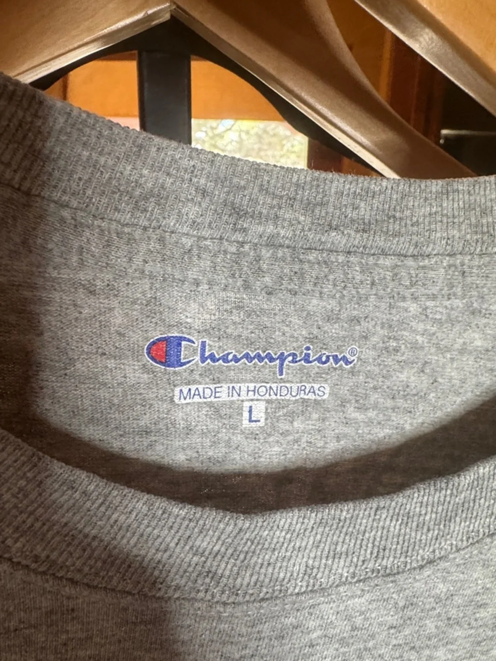 Champion Classic Gray Tee Shirt Oxford Heather Logo Crewneck Size Large - Picture 2 of 7